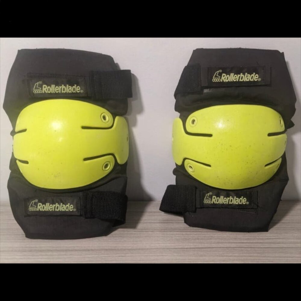 Vintage Rollerblade knee pads guards